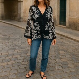 NWOT 100% Silk Black light blue NANETTE LEPORE Blouse Top L